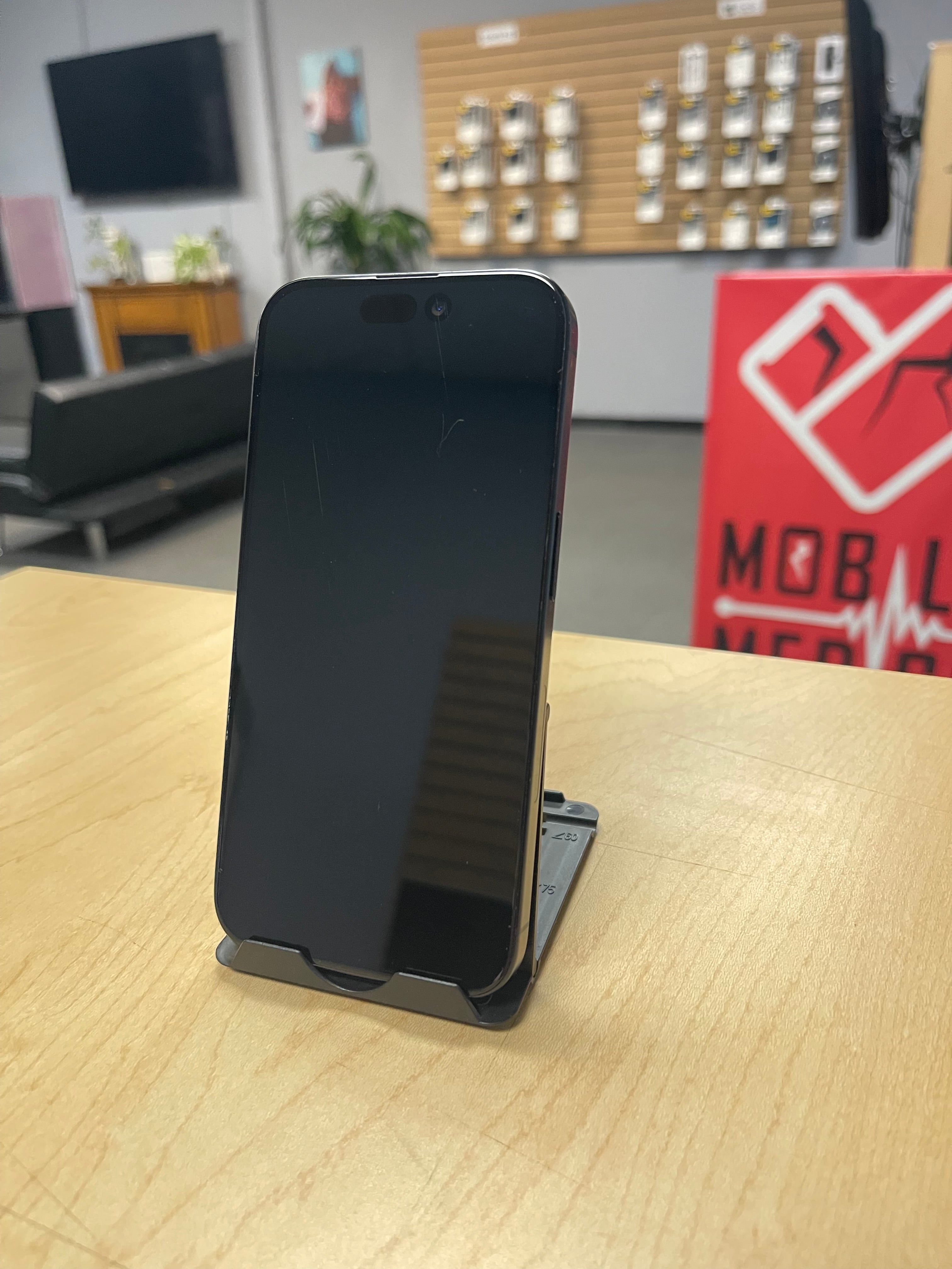 iPhone 15 pro (T-Mobile)